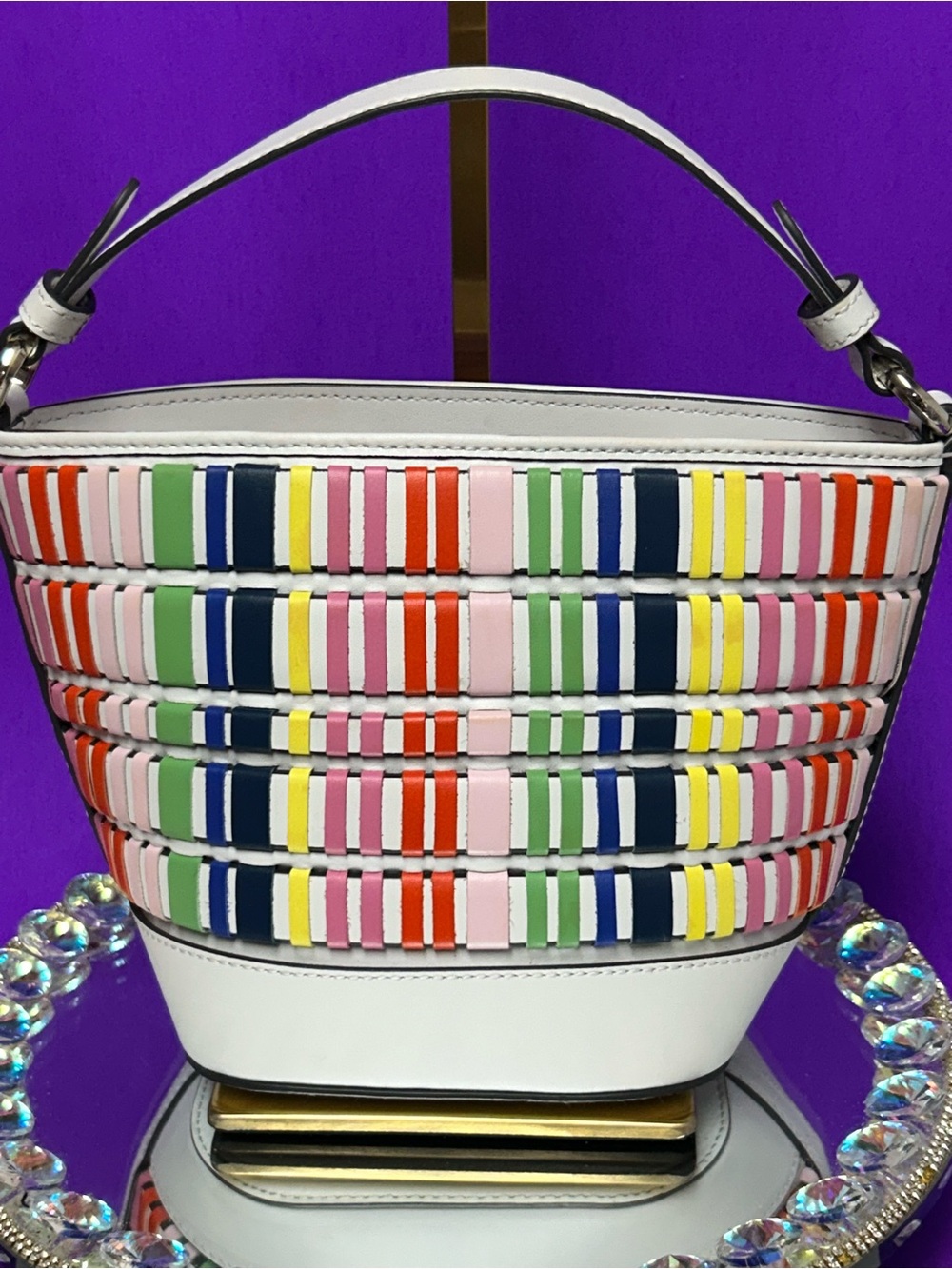 kate spade White Multicolor Woven Stripe Bucket Tote Approx. 110 x 6 x 5 - Picture 3 of 17